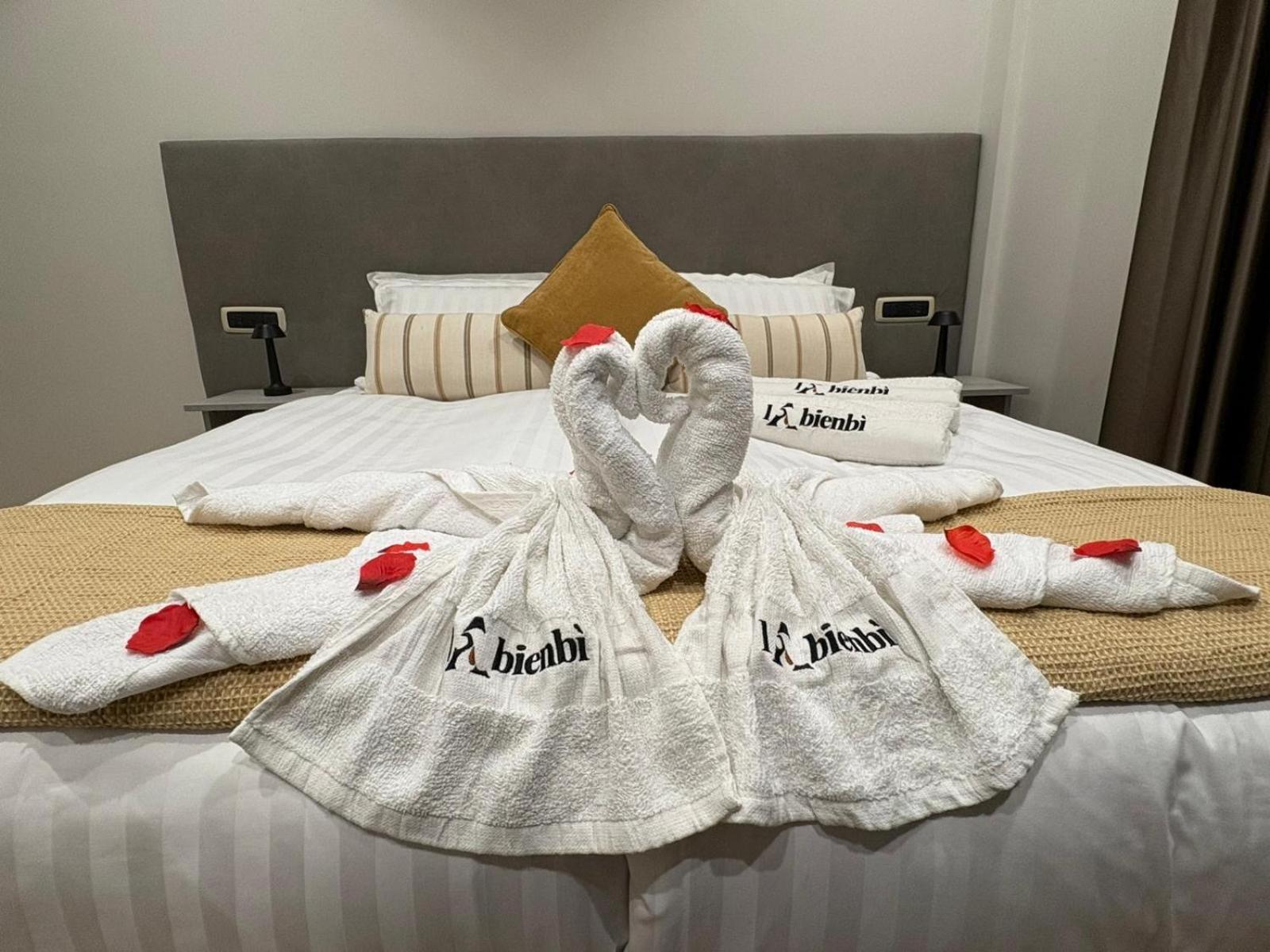 Labienbi' Hotell Cosenza Eksteriør bilde