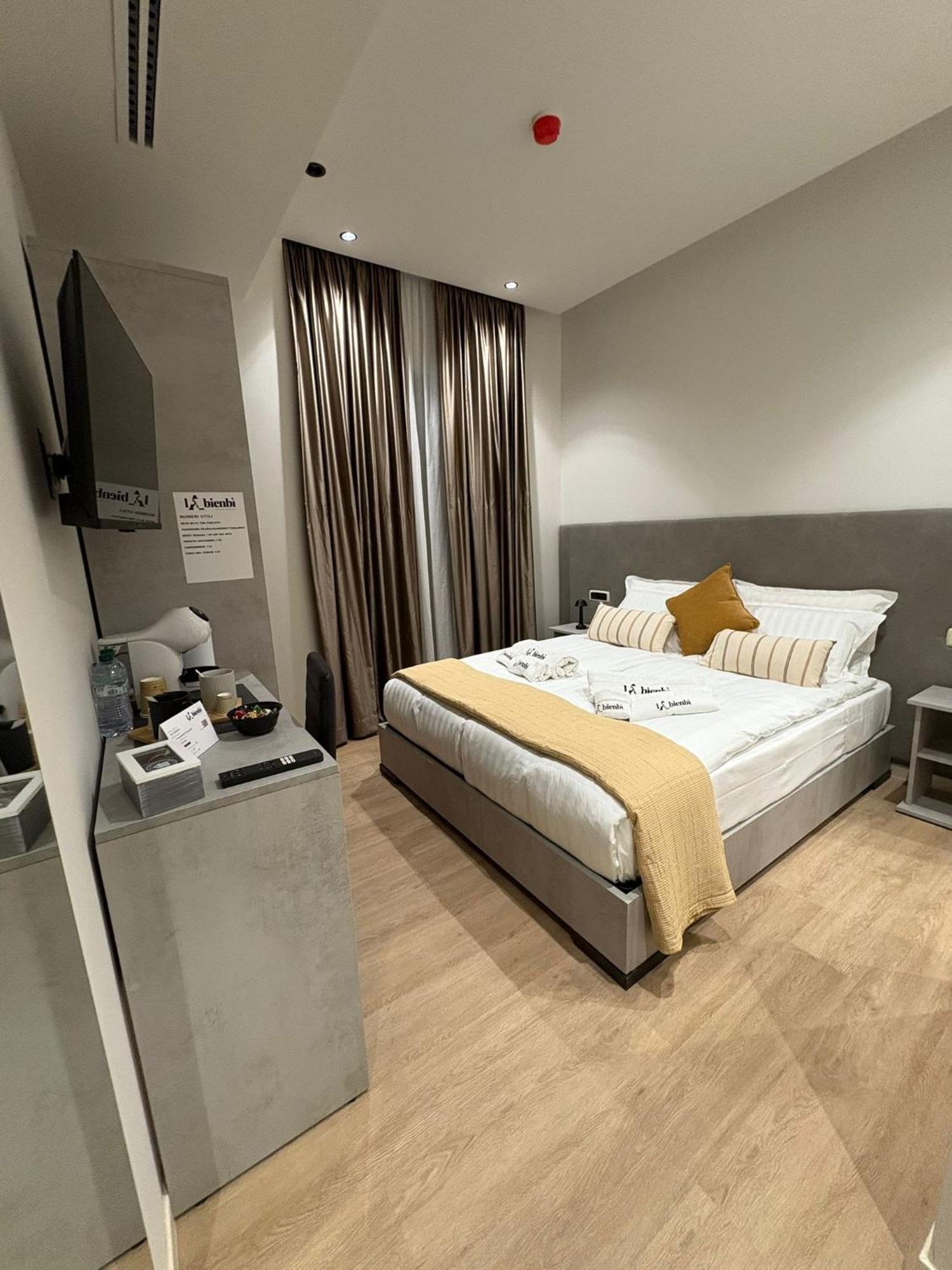 Labienbi' Hotell Cosenza Eksteriør bilde